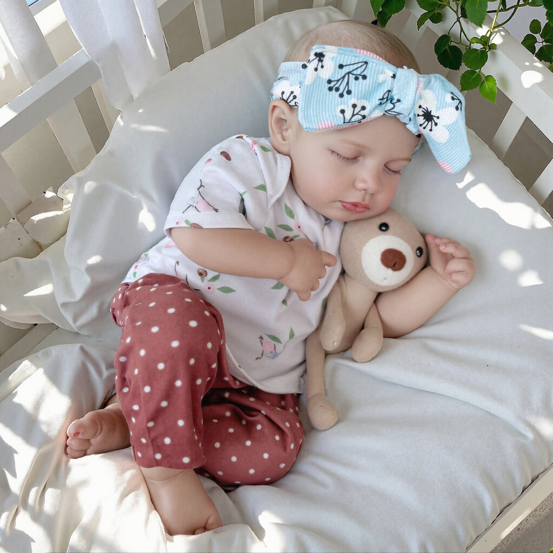 Realistic Reborn Baby Dolls - 20 Inch Lifelike Newborn Baby Doll with Birth Certificate, Pacifier, Outfit & Toy. Gift for Ages 3+